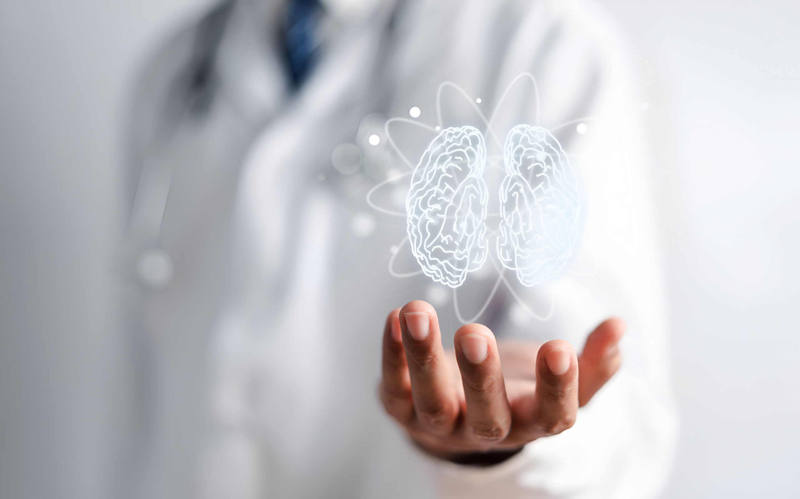 arzt-halt-das-menschliche-gehirn-ikonen-idee-kreative-intelligenz-denken-oder-bewusstsein-fur-alzheimer-parkinson-krankheit-demenz-schlaganfall-anfall-oder-psychische-gesundheit-neurologie